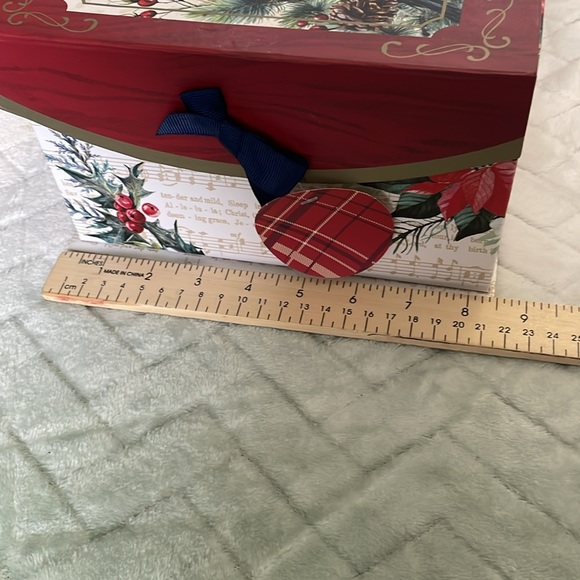 Folding gift box - Picture 5 of 8